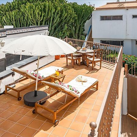 Villa Corralejo Bay Beachfront Corralejo By Holidays Home ภายนอก รูปภาพ